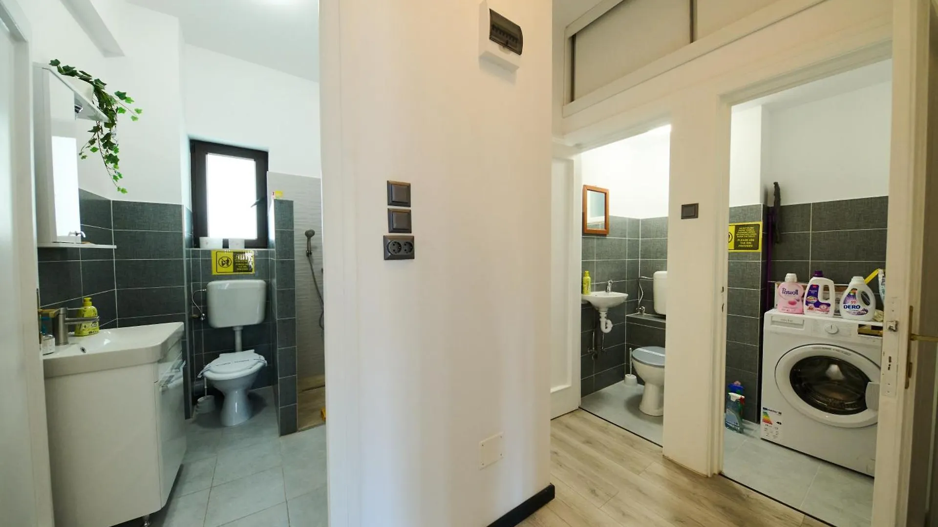 Old Town Retreat Apartment 7 Бухарест 0*,  Румыния