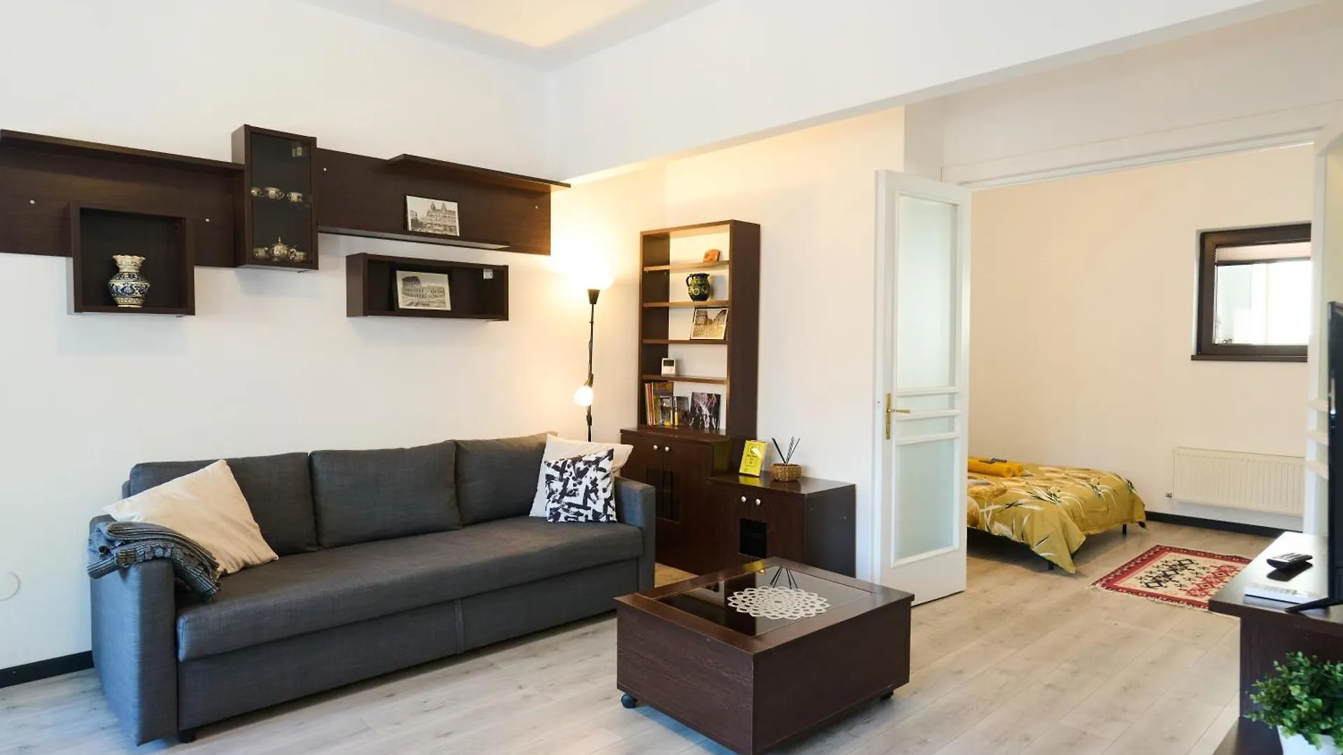 Old Town Retreat Apartment 7 Бухарест Румыния